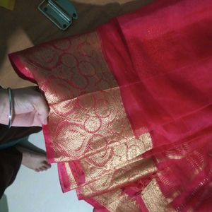 pink saree💗