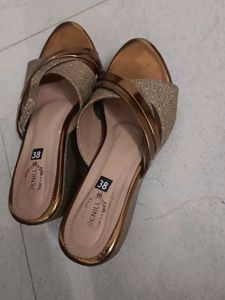 Elegant Jenill Gold Heels