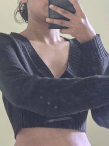 V-Neck Cropped Sweater