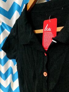 Black Button-Up Short Sleeve Top
