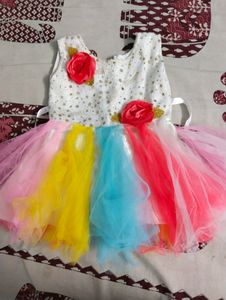 Kids Colourfull Dress Size 20 Upto 2 Years It Will Suitable