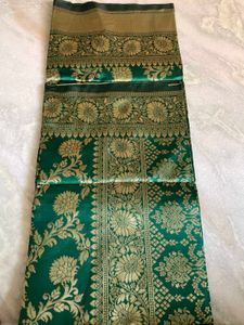 partywear green saree with blouse piece