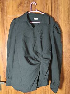 Free delivery Chic black Puff Sleeve Top