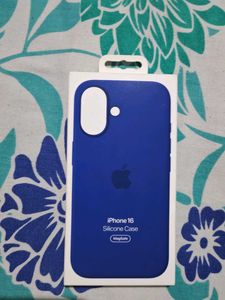 iPhone 16 Silicone Case MagSafe Blue