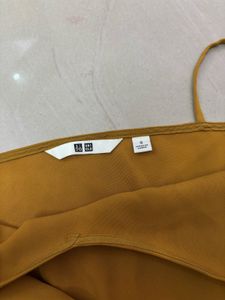 Uniqlo mustard top