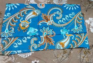 VIBRANT BLUE PAISLEY PRINT BED DIWAN SET