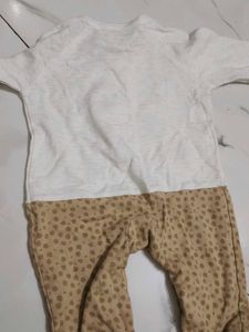 Cute Baby Romper with Tiger Design
