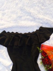 ❤️‍🔥Korean Black Off-Shoulder Mini Dress🥀