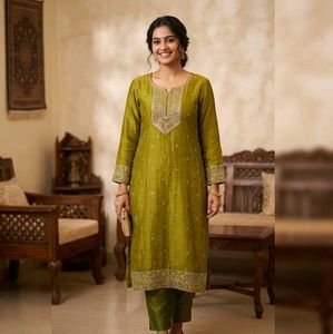 Elegant Olive Kurta Set with Embroidery