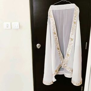 Elegant White Kurta Set with Gold Embroidery