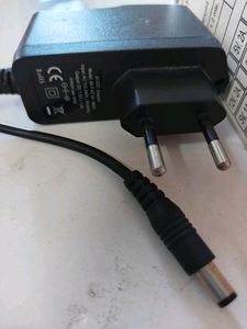 Ac/Dc Universal Adopter New With Box