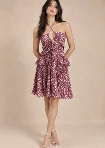 Chic Halter Neck Ruffle Dress
