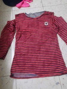 Striped Top With Cold Sleeve