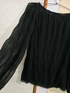 New Black Textured Blouse 🖤