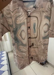 Men's Abstract Print Button-Up Shirt