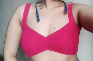 Backless Dori Blouse(Padded)