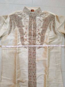 Embroidered Men's Kurta