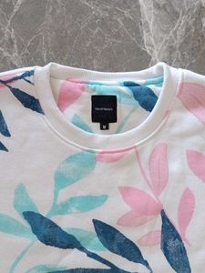 Floral Print Cropped Sweatshirt