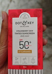 Dot & Key Tinted Sunscreen SPF 50+ Caramel