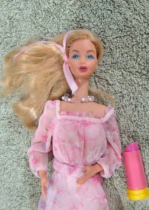 Vintage kissings Barbie Doll in Pink Floral Dress