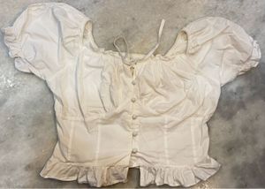 White Puff Sleeve Ruffled Crop Top