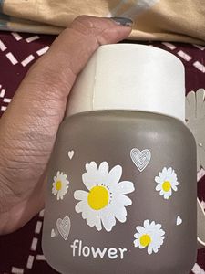 Cute Daisy bottle