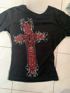 Y2K Grunge emo off Shoulder tee