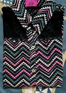 Geometric Print Short Sleeve Top