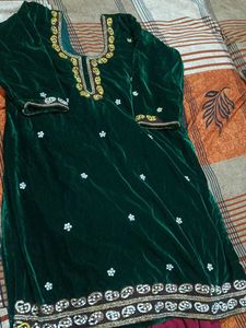 Elegant Velvet Kurta Set with Pants