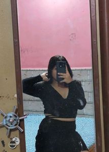 Chic Black Skirt