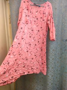 Pink floral cotton feeding kurthi