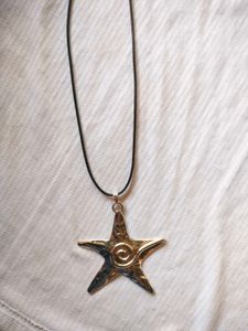 Unique Star Pendant Necklace