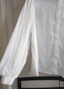 Elegant White Pleated Sleeve Blouse