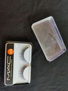 Mac- Lashes