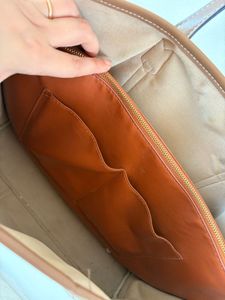Tory Burch Tote Bag - Monogram - First copy