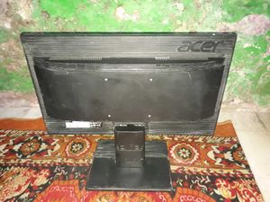 ACER LCD COMPUTER MONITOR