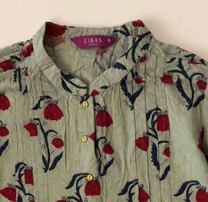 Flowy Floral Print Kurta