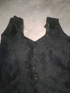 Black Embellished Kurta