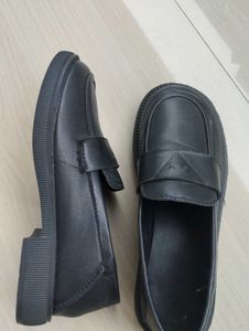 Classic Black Loafer Shoes