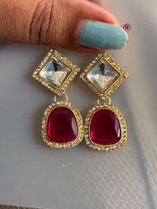 Stunning Gemstone &amp; Crystal Necklace