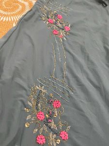 Grey Embroidered Kurta🩶