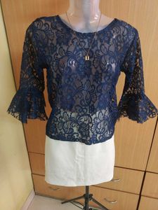 Mesh Lace Top Flared Sleeves