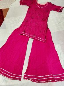 🎀 Pink Kurta Set with Palazzo Pants😍