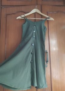 Olive Strappy Short Dress 👗