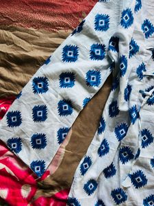 White Kurta with Blue Geometric Print