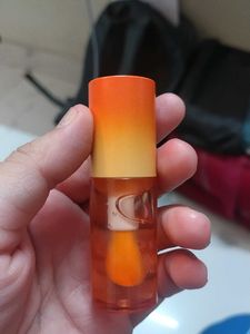 MARS Peachy Dew Color-Changing Lip Oil