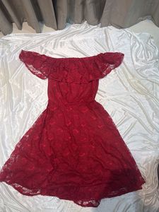 Chic Off-Shoulder Lace Dress♥️💋