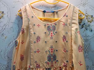 Embroidered Yellow Kurta