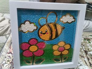Cute Bee & Flowers diamond painting