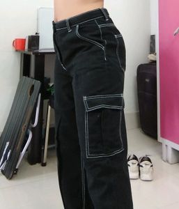 Flared Trendy Jeans🖤